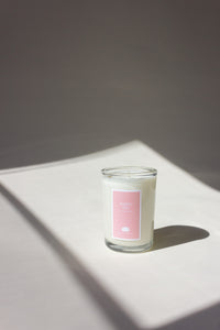 WHITE TEA CANDLE